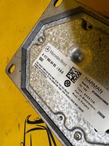 WZMACNIACZ RADIA AUDIO HARMAN MERCEDES A W177