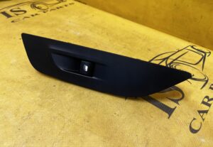 PANEL PRZYCISK PRZEŁĄCZNIK SZYBY DRZWI PRZÓD PRAWY PEUGEOT 2008 II