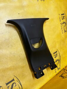 POSZYCIE OSŁONA SŁUPKA ŚRODKOWEGO B LEWY LEWA PEUGEOT 2008 II