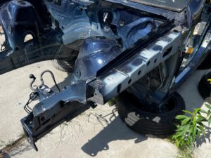 ĆWIARTKA PODŁUŻNICA FARTUCH KIELICH PRZÓD LEWY MERCEDES GLS X166 890 2017R