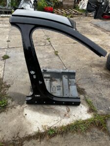 ĆWIARTKA PRÓG SŁUPEK PRAWY FORD ESCAPE MK4 2022R UM