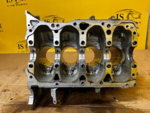 BLOK SILNIKA SŁUPEK PANEWKI TOYOTA RAV4 V 2.5 HYBRID XA25A