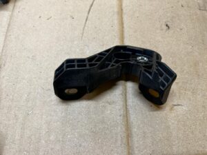 MOCOWANIE RURKI RURY PRZEWODU EGR TOYOTA AURIS II 1.8 HYBRID