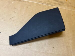 OSŁONA ZAŚLEPKA RELINGU DACHU LEWA FORD ESCAPE MK4