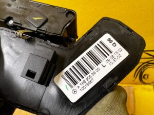 PRZEŁĄCZNIK PANEL STEROWANIA FOTELA PAMIĘĆ PRZÓD LEWY MERCEDES GL X166