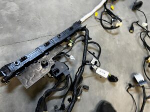 OKABLOWANIE INSTALACJA WIĄZKA WNĘTRZA FORD ESCAPE MK4 1.5 ECOBOOST