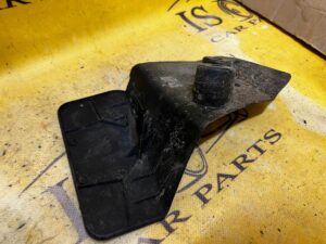 CHLAPACZ PRAWY TYŁ DACIA SANDERO III 2023R