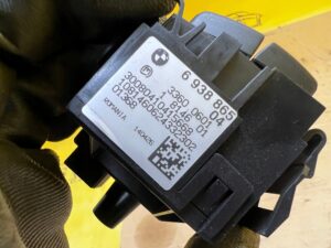 WŁĄCZNIK PRZEŁĄCZNIK PANEL OBSŁUGI ŚWIATEŁ BMW 1 E88 3 E90 E91 X1 E84 USA