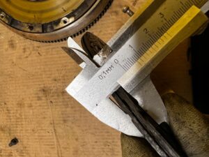 KOMPLET SPRZĘGŁO KOŁO DMUMASOWE TARCZA DOCISK PEUGEOT 2008 II 1.5 BLUE HDI