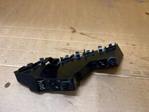 KOMPLET ŚLIZG MOCOWANIE WSPORNIK ZDERZAKA TYŁ PRAWY LEWY FORD ESCAPE MK4