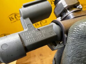 LISTWA WTRYSKOWA TOYOTA RAV4 V 2.5 HYBRID