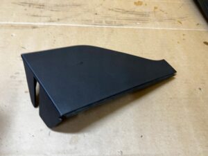 OSŁONA ZAŚLEPKA RELINGU DACHU PRAWA FORD ESCAPE MK4