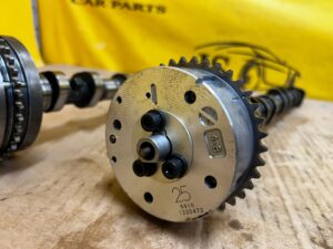 KOMPLET WAŁKI ROZRZĄDU SSĄCY WYDECHOWY TOYOTA RAV4 V 2.5 HYBRID XA25A