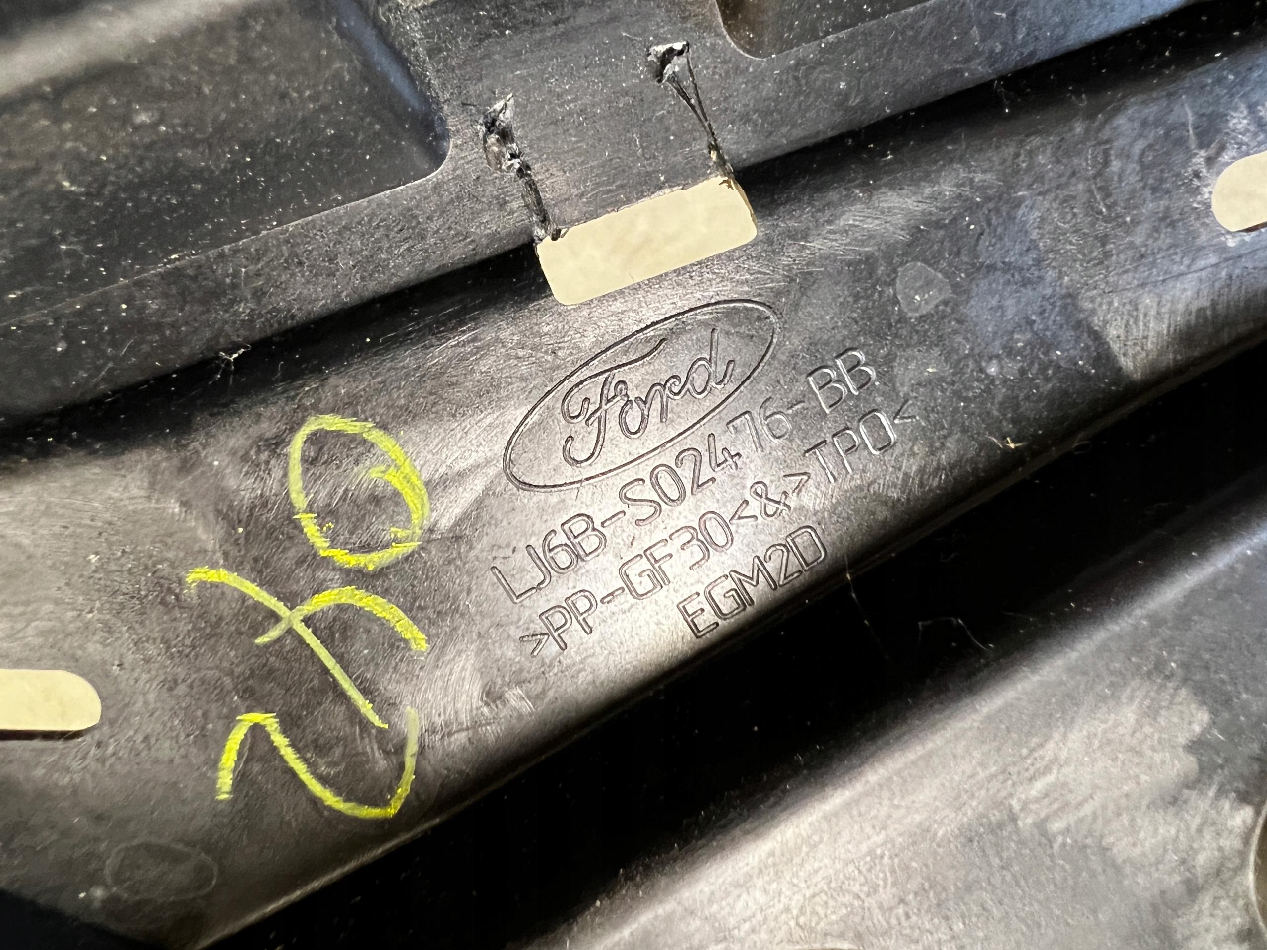 OSŁONA ZAŚLEPKA PODSZYBIA PRAWA FORD ESCAPE MK4