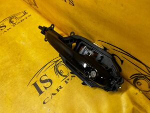 KLAMKA ZEWNĘTRZNA DRZWI PRZÓD LEWY FORD ESCAPE MK4 UM