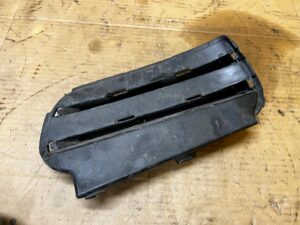 ATRAPA KRATKA ZDERZAKA PRZÓD LEWA LEWY PORSCHE PANAMERA 970 I LIFT