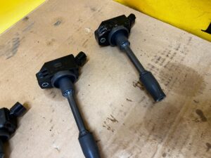 4 X CEWKA ZAPŁONOWA TOYOTA RAV4 V 2.5 HYBRID