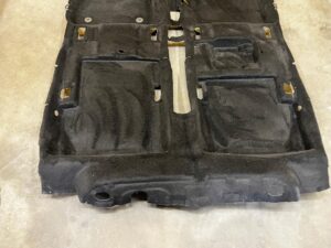 WYKŁADZINA DYWAN PODŁOGA FORD FIESTA MK8 5 DRZWI EU