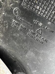 ZBIORNIK BAK POMPA PALIWA TOYOTA AURIS II 1.8 HYBRID