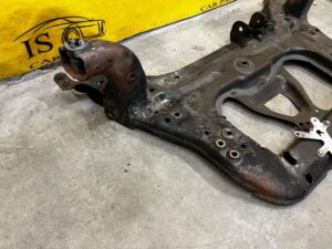 SANKI WÓZEK ZAWIESZENIE PRZÓD MOCOWANIE SILNIKA POD SILNIK MERCEDES A W177