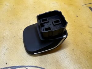 PODPÓRKA PODŁOKIETNIKA GAŁKA ZMIANY BIEGÓW MERCEDES A W177