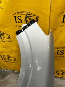 BŁOTNIK PRZÓD PRZEDNI LEWY KIERUNKOWSKAZ DACIA SANDERO III 3 2020R TEKQF