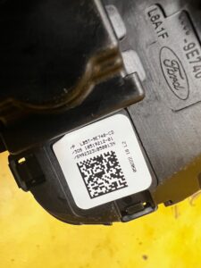 PANEL PRZEŁĄCZNIK KIEROWNICY LEWY FORD ESCAPE MK4