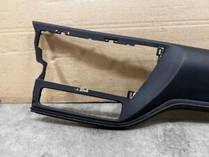 LISTWA OZDOBNA DEKOR DESKI KONSOLI KRATKI NAWIEWU TOYOTA AURIS II LIFT EU