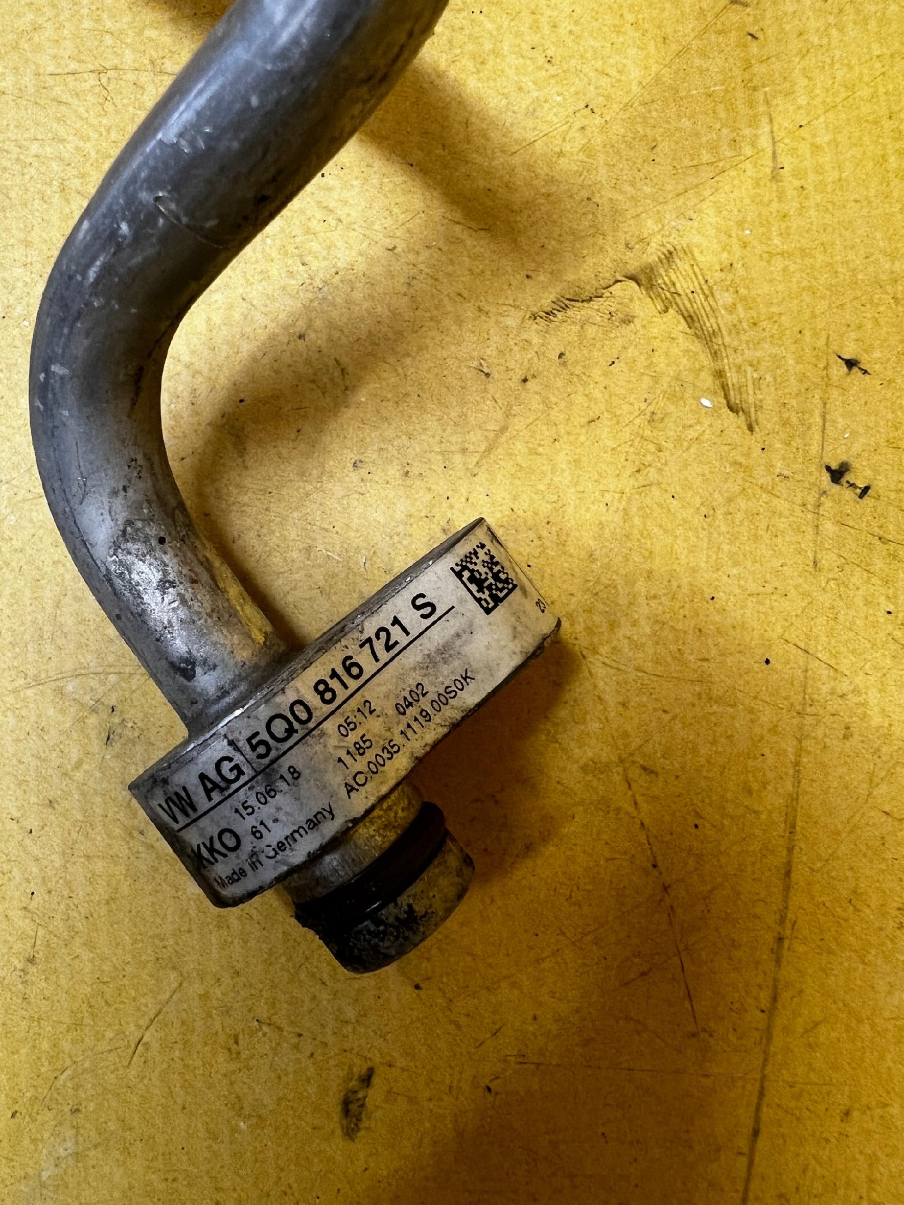 PRZEWÓD RURA RURKA WĄŻ KLIMATYZACJI VW GOLF VII