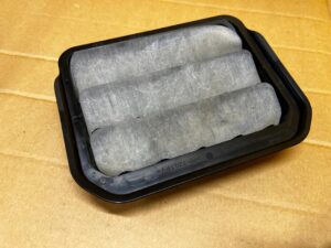 2 X KRATKA WENTYLACYJNA DEKOMPRESYJNA TYŁ FORD ESCAPE MK4 KUGA MK3