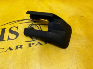 OSŁONA PROWADNICY SZYNY FOTELA PRZÓD LEWY MERCEDES A W177