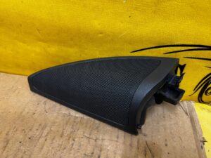 OSŁONA ZAŚLEPKA GŁOŚNIK SŁUPKA A DRZWI PRZÓD LEWY MERCEDES GL X166