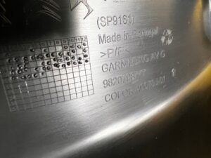 PLASTIK OSŁONA LISTWA PROGU PROGOWA PRZÓD LEWY LEWA PEUGEOT 2008 II