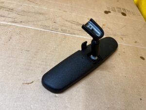 LUSTERKO WEWNĘTRZNE WSTECZNE ŚCIEMNIANE RĘCZNIE FORD ESCAPE MK4