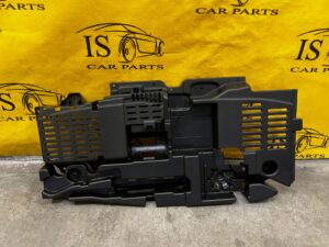 WKŁAD OBUDOWA OSŁONA SCHOWEK BAGAŻNIKA MERCEDES A W177