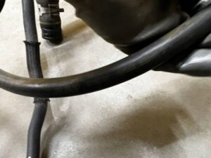 PRZEWÓD RURA RURKA WĄŻ WODY TOYOTA AURIS II 1.8 HYBRID