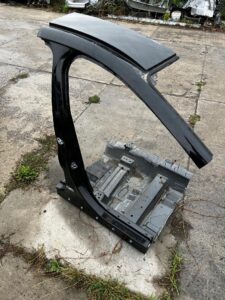 ĆWIARTKA PRÓG SŁUPEK PRAWY FORD ESCAPE MK4 2022R UM