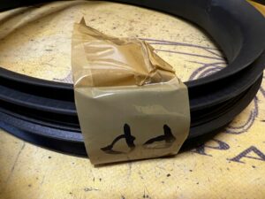 USZCZELKA DRZWI PRZÓD LEWA PRAWA DACIA SANDERO III 2023R