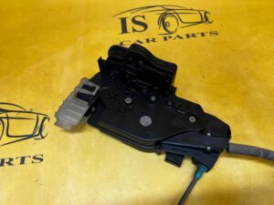 ZAMEK DRZWI PRZÓD LEWY MERCEDES A W177 EU