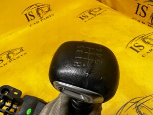 WYBIERAK LEWAREK MECHANIZM GAŁKA 6 BIEGÓW MANUAL PEUGEOT 2008 II