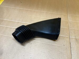 WLOT DOLOT PRZEWÓD FILTRA POWIETRZA FORD ESCAPE MK4 KUGA MK3