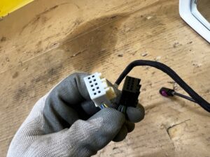 LUSTERKO ZEWNĘTRZNE LEWE 20 10+10 PIN KAMERA ASYSTENT MERCEDES GL X166 149