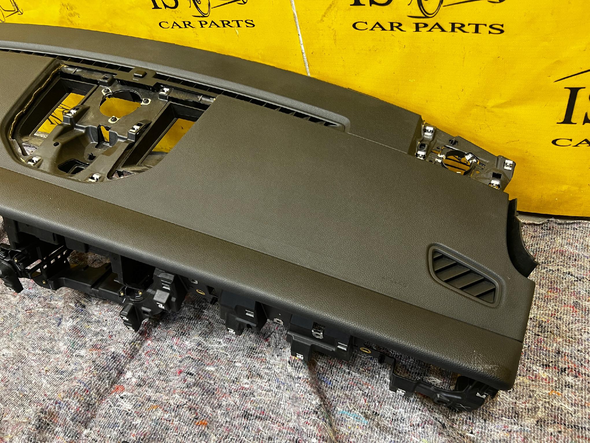 KOMPLET DESKA KONSOLA PODUSZKI AIRBAG PASY PORSCHE MACAN 95B LHD