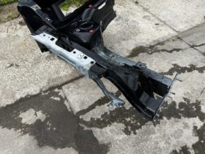 ĆWIARTKA PODŁUŻNICA FARTUCH KIELICH PRZÓD PRAWY FORD ESCAPE MK4 2022R UM