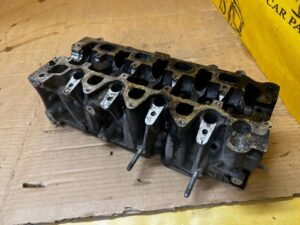 GŁOWICA SILNIKA RENAULT DACIA 1.5 DCI K9K