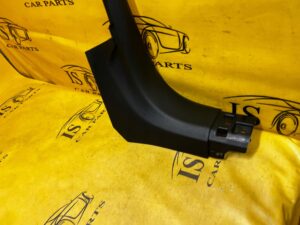 PLASTIK OSŁONA PROGU SŁUPKA A PRZÓD PRAWY PRAWA PEUGEOT 2008 II EU