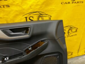 BOCZEK TAPICERKA DRZWI LEWY PRZÓD FORD ESCAPE MK4