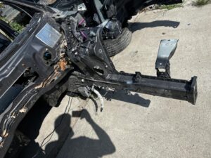 ĆWIARTKA PODŁUŻNICA FARTUCH KIELICH PRZÓD LEWY PORSCHE PANAMERA 970 I LIFT