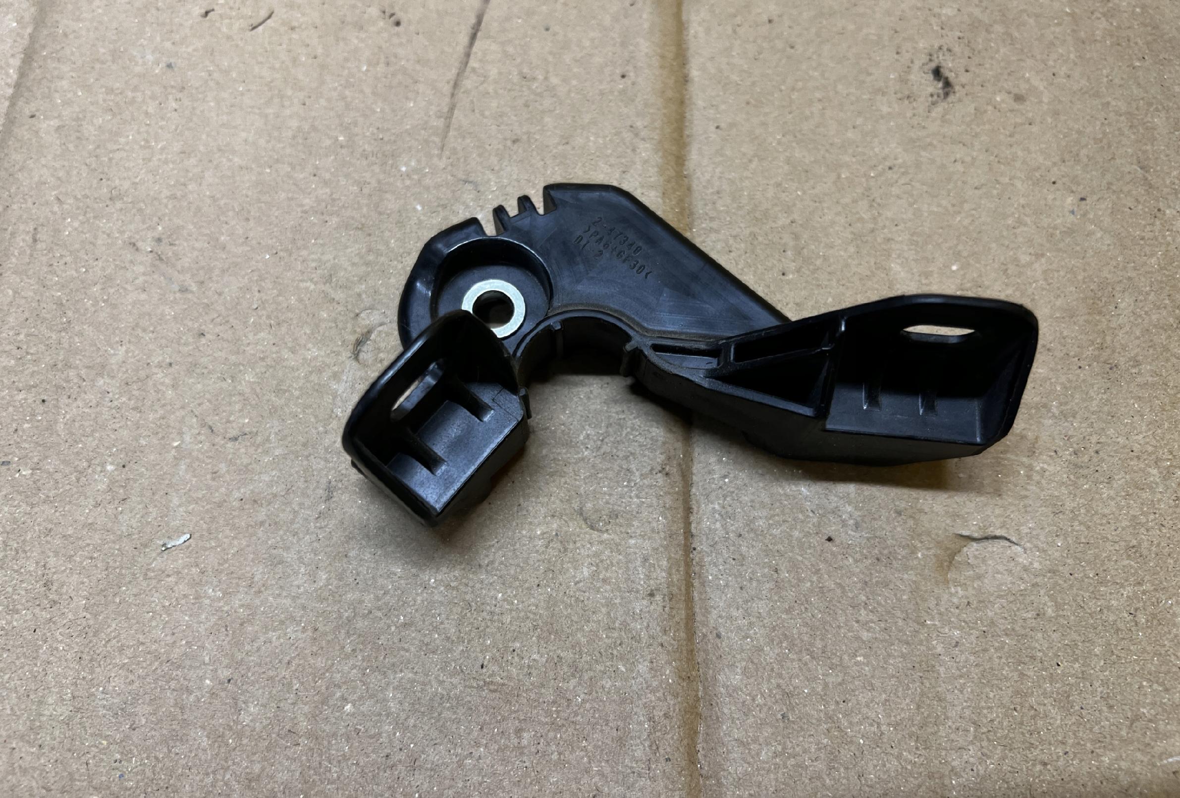 MOCOWANIE RURKI RURY PRZEWODU EGR TOYOTA AURIS II 1.8 HYBRID