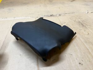 KOMPLET OSŁONA OBUDOWA KOLUMNY KIEROWNICZEJ TOYOTA AURIS II EU